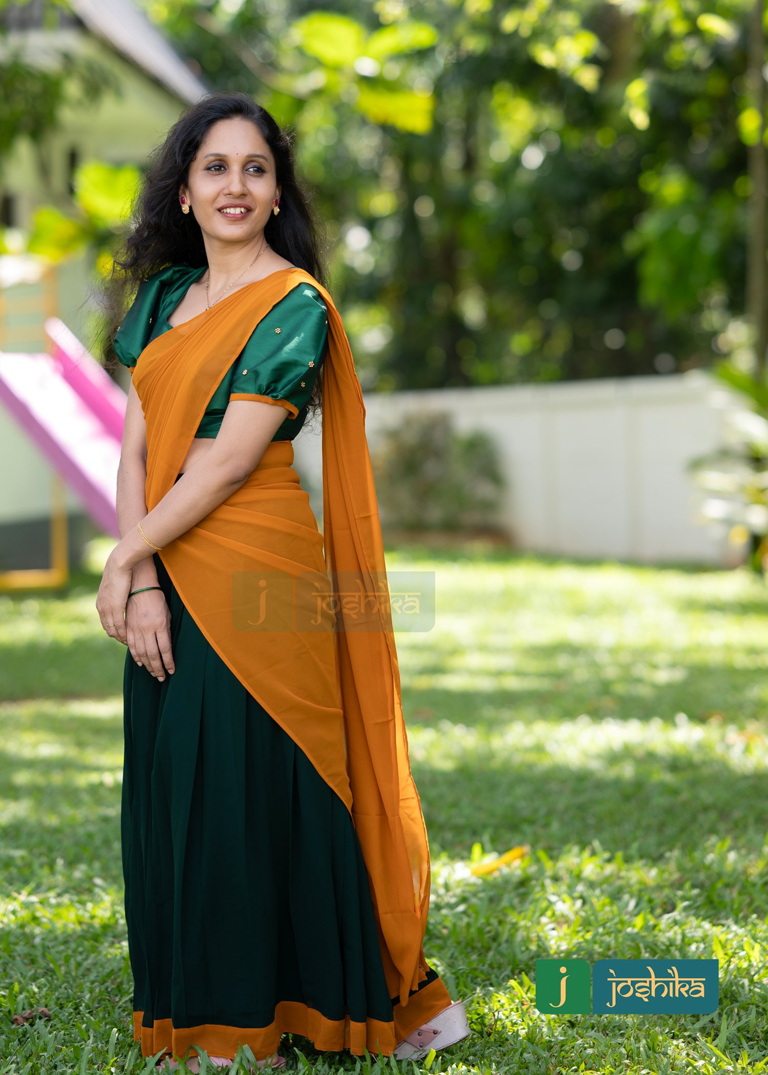 TRADITOINAL DAVANI SET WITH EMBROIDERED PUFF SLEEVES - Image 3