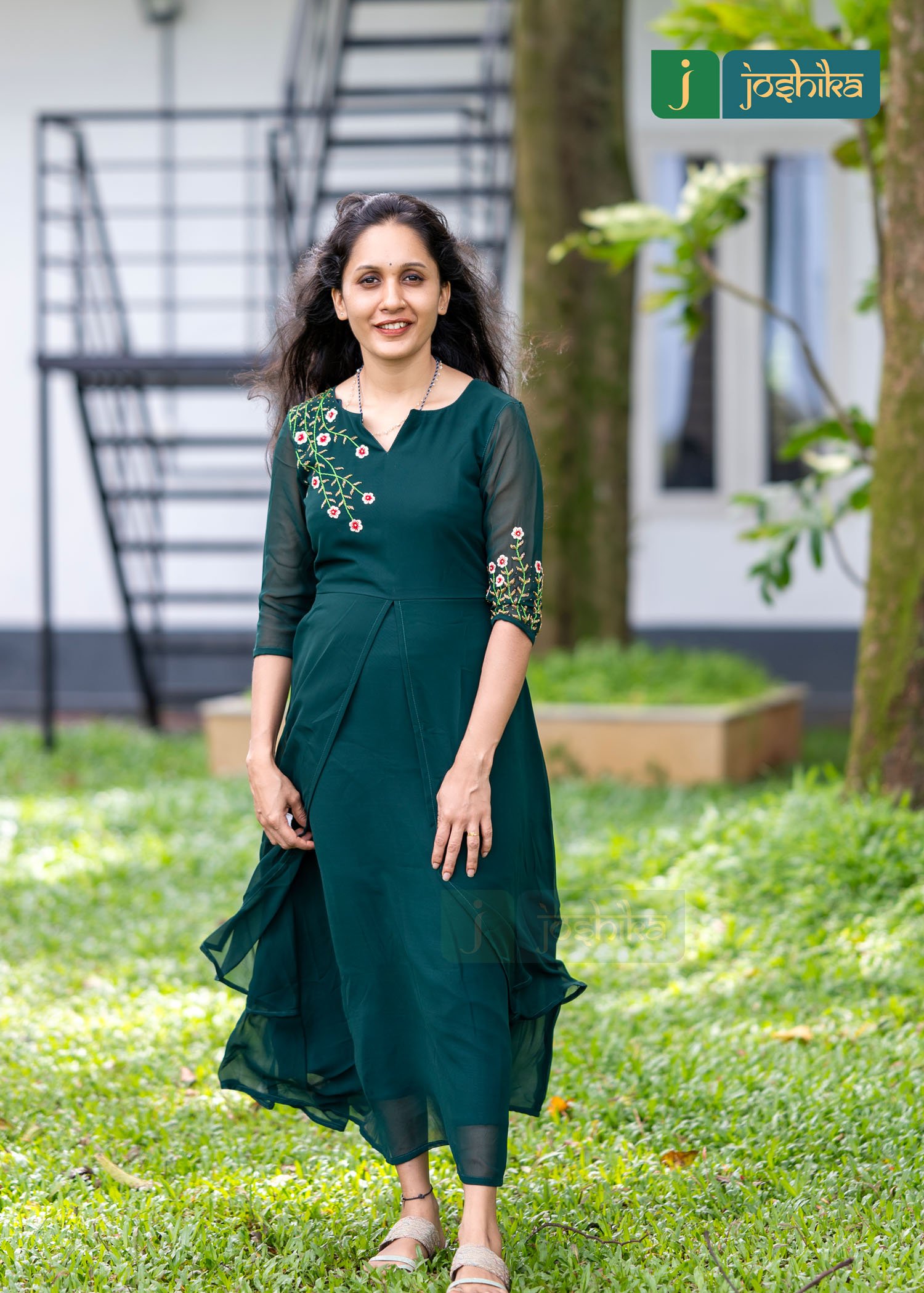 EMBROIDERED DOUBLE LAYER GEORGETTE KURTA - Image 3