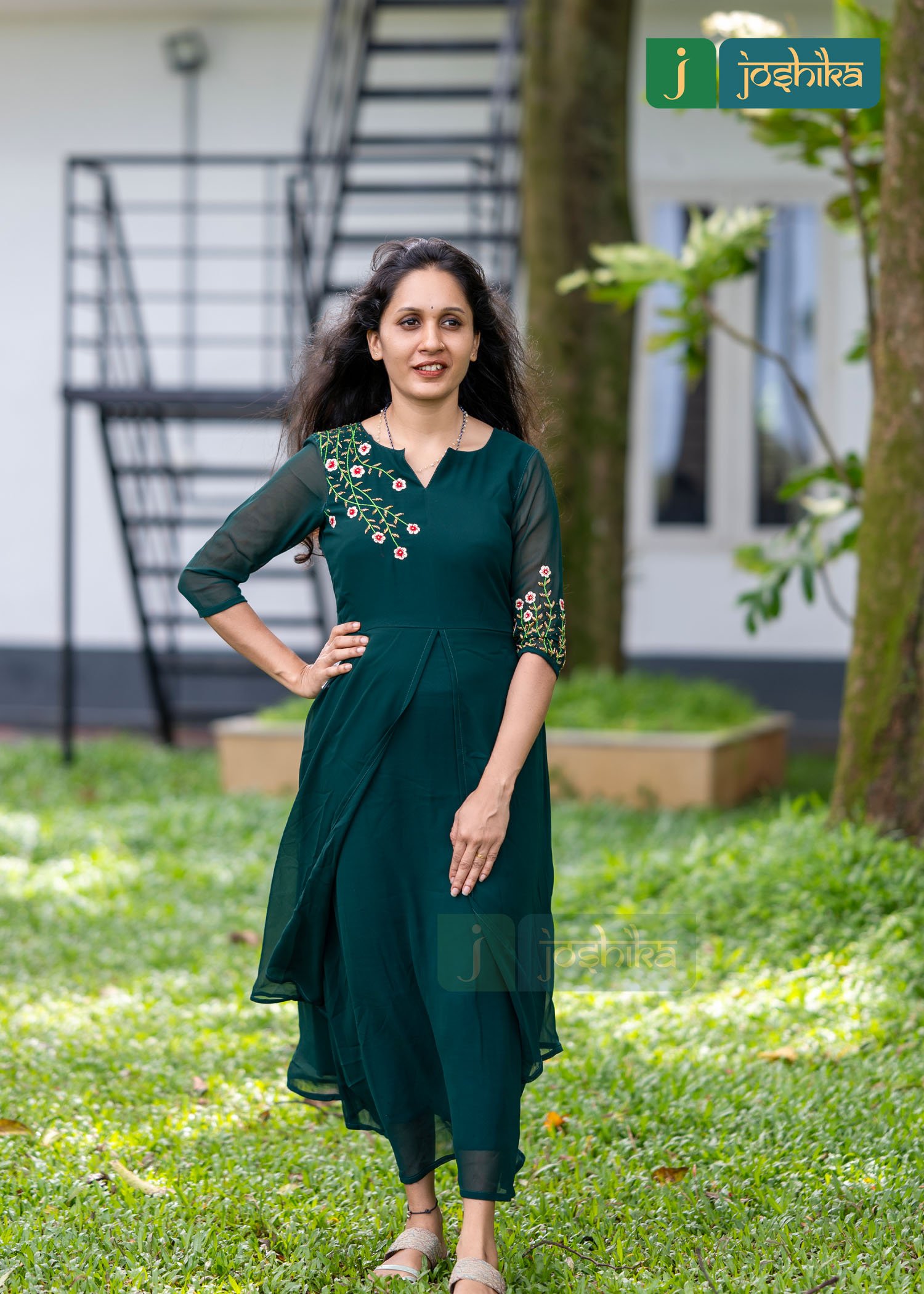 EMBROIDERED DOUBLE LAYER GEORGETTE KURTA