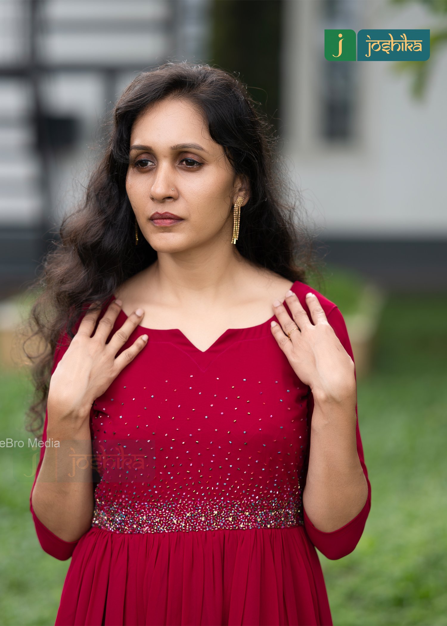 HAND EMBROIDERED GATHERED GEORGETTE KURTA - Image 2