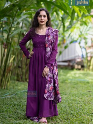 PLEATED GEORGETTE KURTA WITH PRINTED DUPATTA