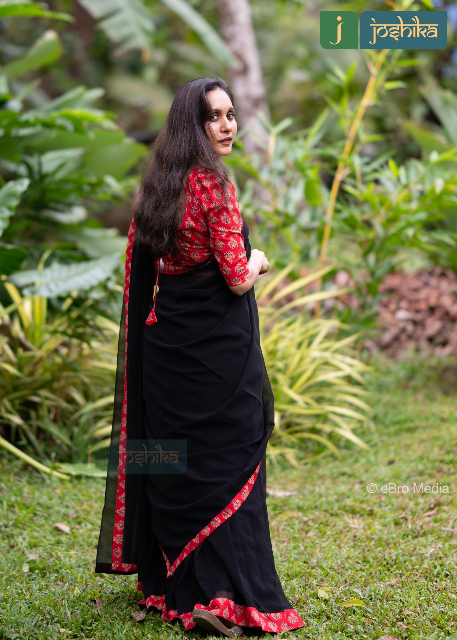 BLACK AND RED INDIAN TRADITIONAL DAVANI SET - Image 3