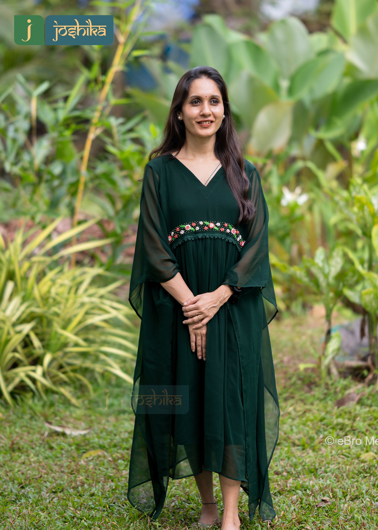 FLORAL EMBROIDERED GREEN KAFTAN
