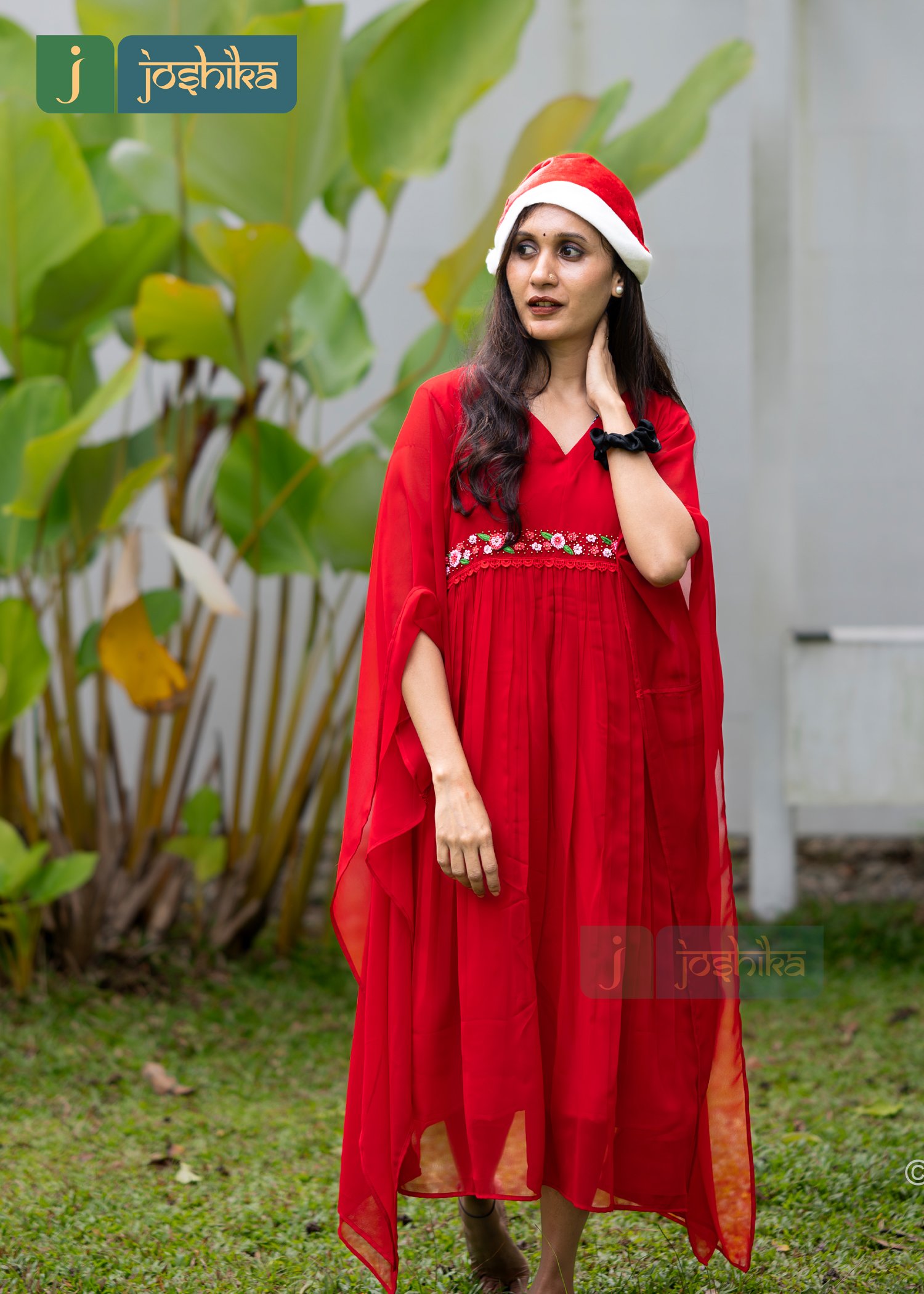 FLORAL EMBROIDERED RED KAFTAN - Image 2