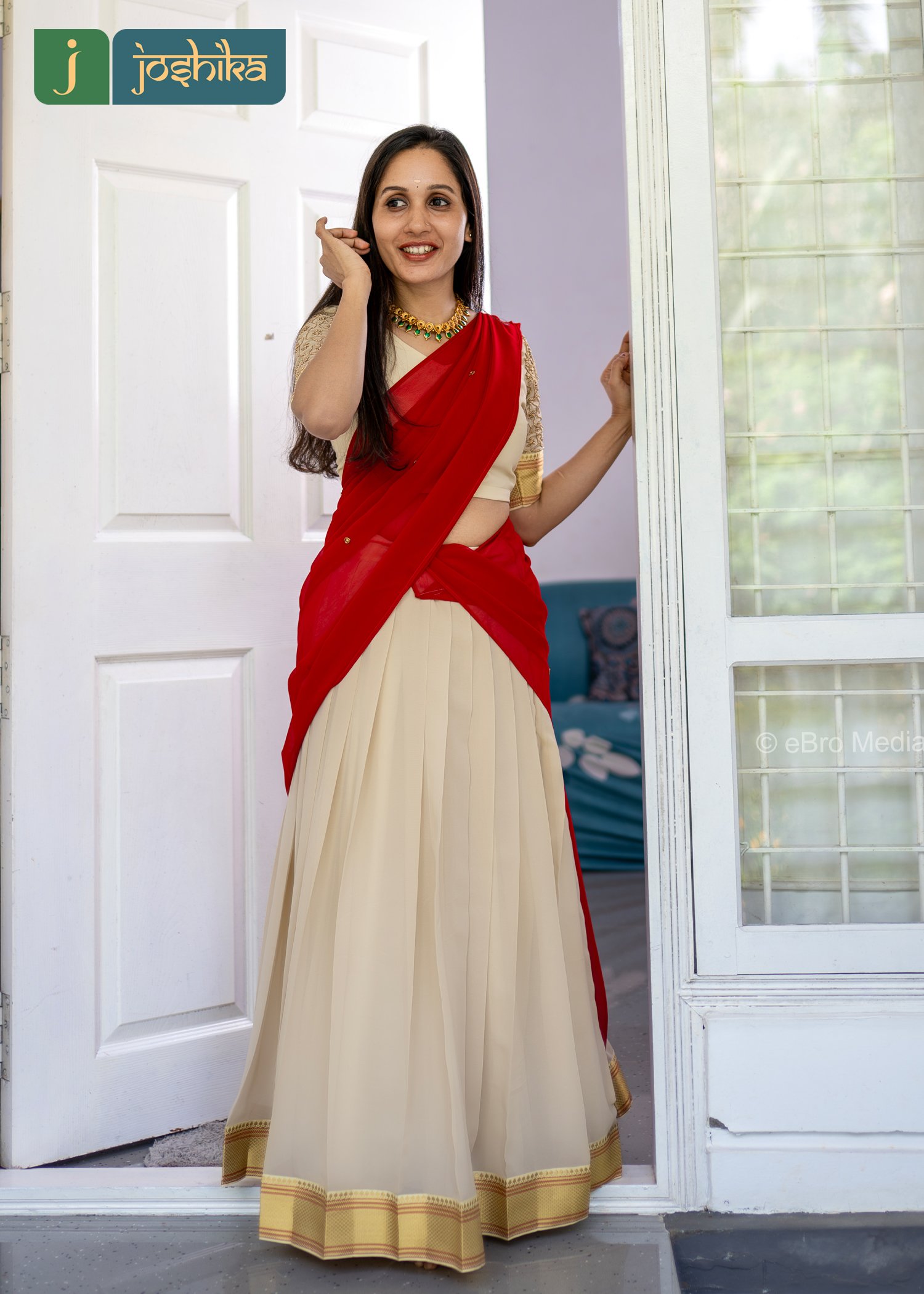 ELEGANCE IN TRADITIONAL ATTIRE - Image 5