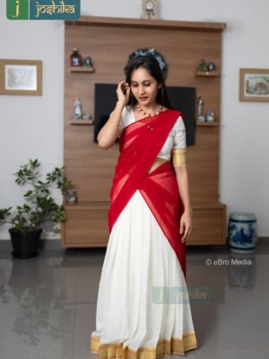 TRADITIONAL KERALA ATTIRE WITH RED DUPATTA