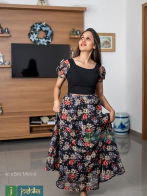 PRINTED GEORGETTE SKIRT AND CROPTOP WITH PUFF SLEEVES