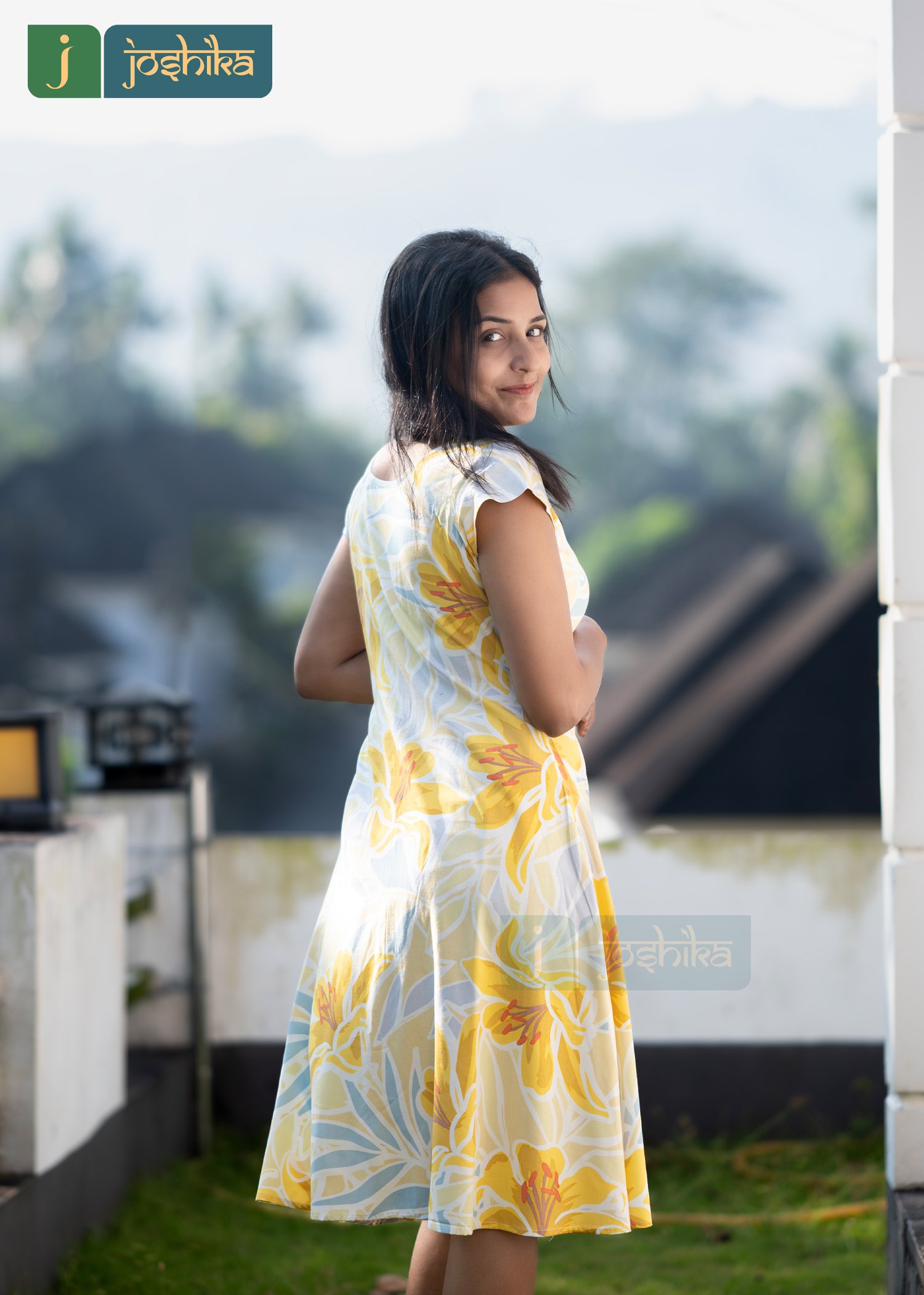 FRESH BLOOM COTTON SHORT KURTA - Image 4