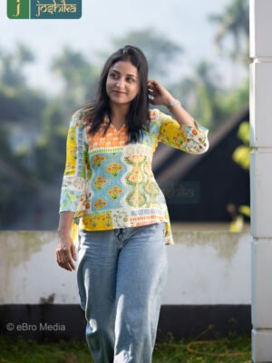 VIBRANT PRINTED SHORT TOP FOR WOMEN