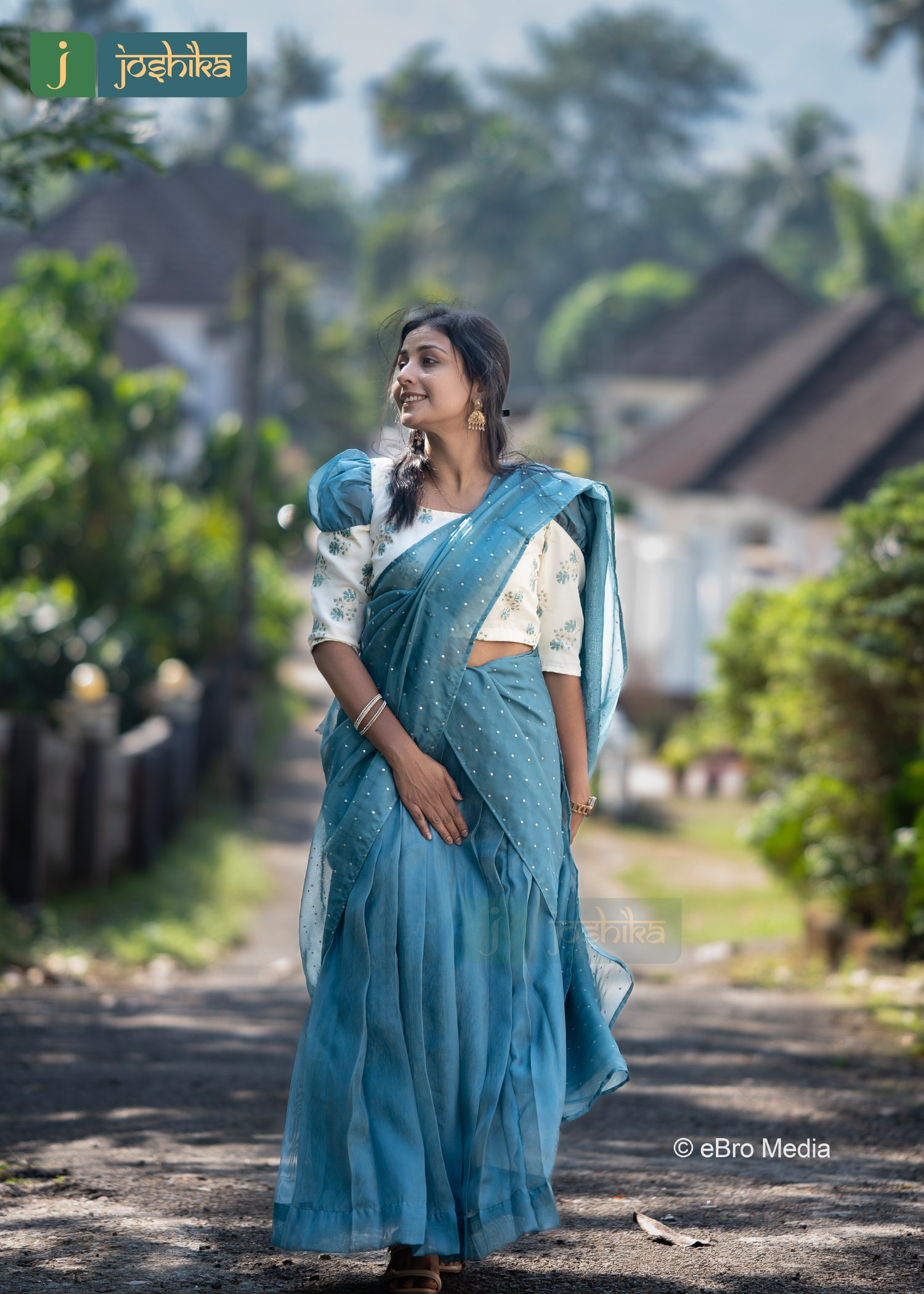 TEAL BLUE CONTEMPORARY DAVANI SET
