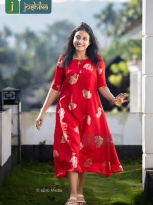 RED A-LINE KURTA WITH ELEGANT LEAF MOTIF PRINT