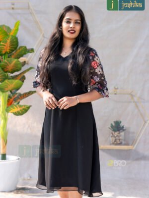 PRINCESS CUT A-LINE FROCK WITH PRINTED BALLOON SLEEVES