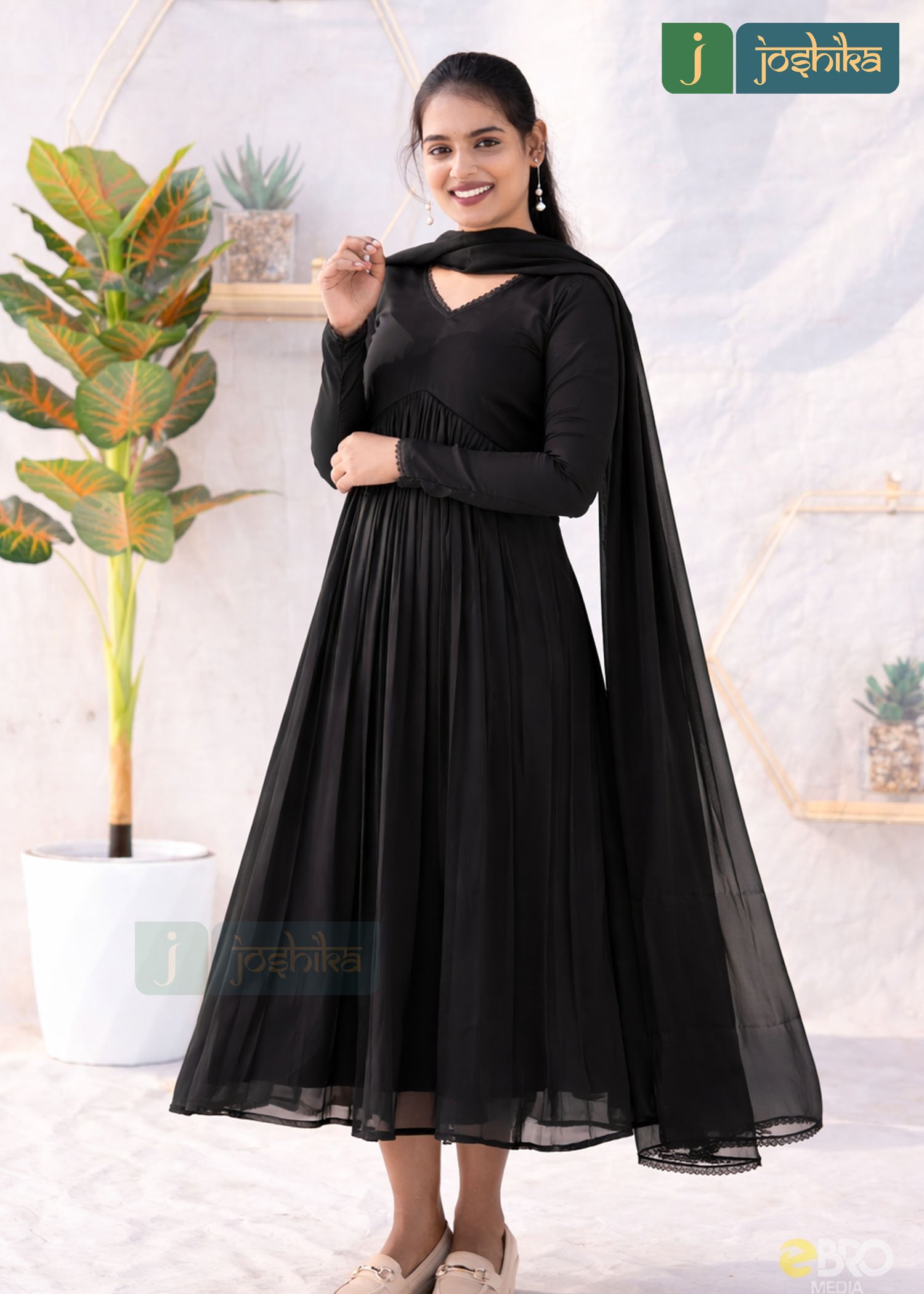 ELEGANT BLACK GEORGETTE ALIYACUT KURTA WITH DUPATTA