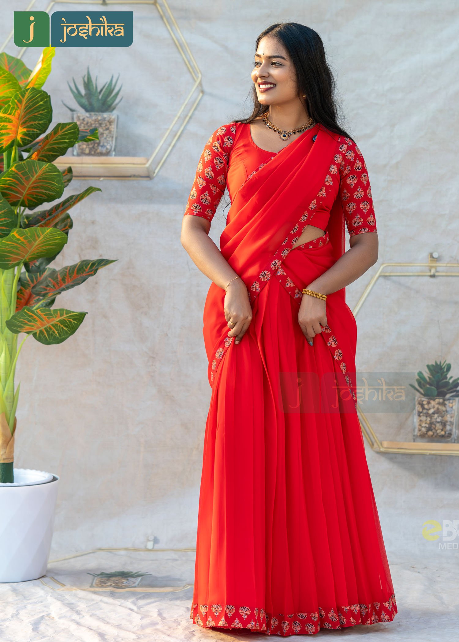 ROYAL RED TRADITIONAL DAVANI SET