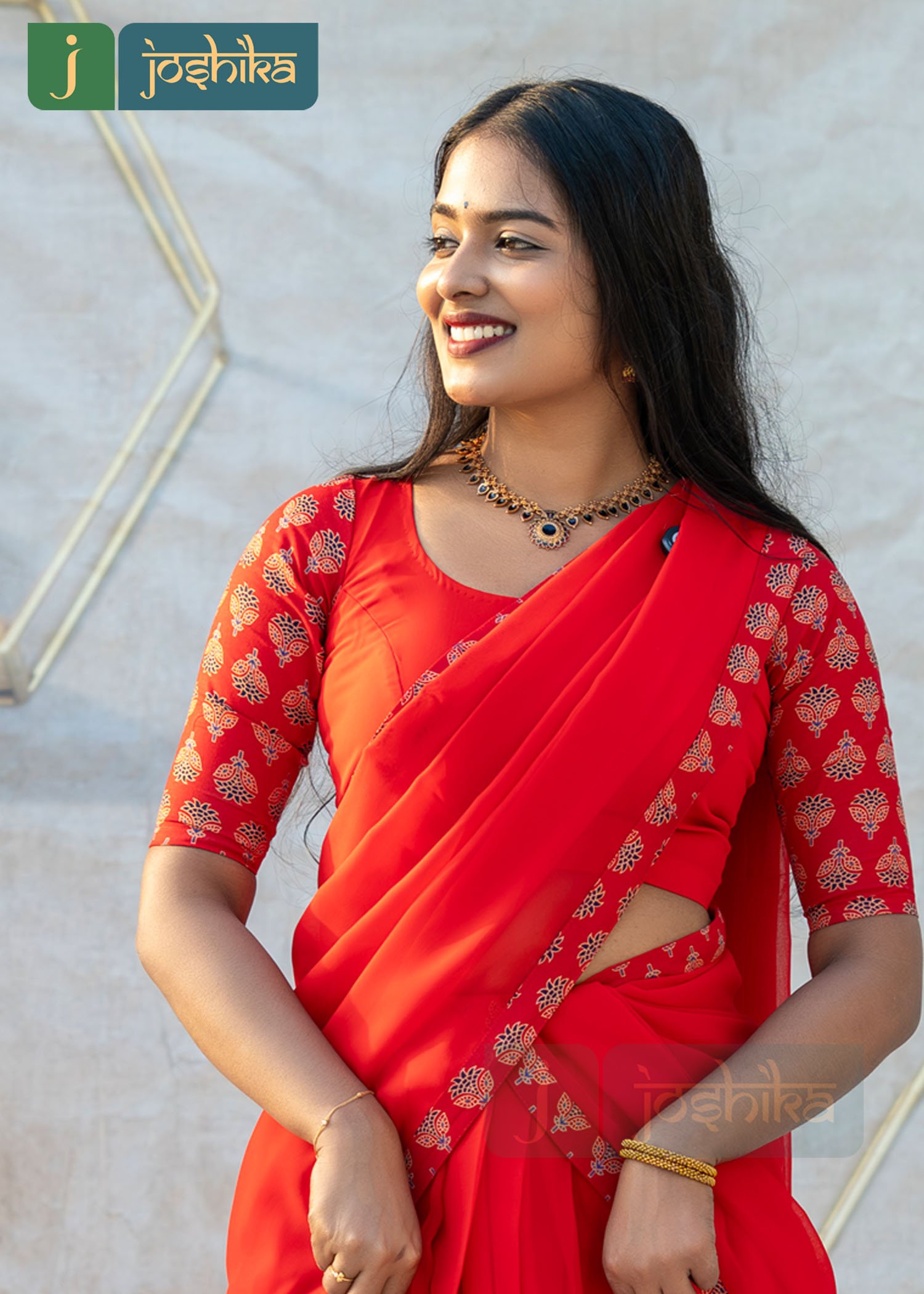 ROYAL RED TRADITIONAL DAVANI SET - Image 2