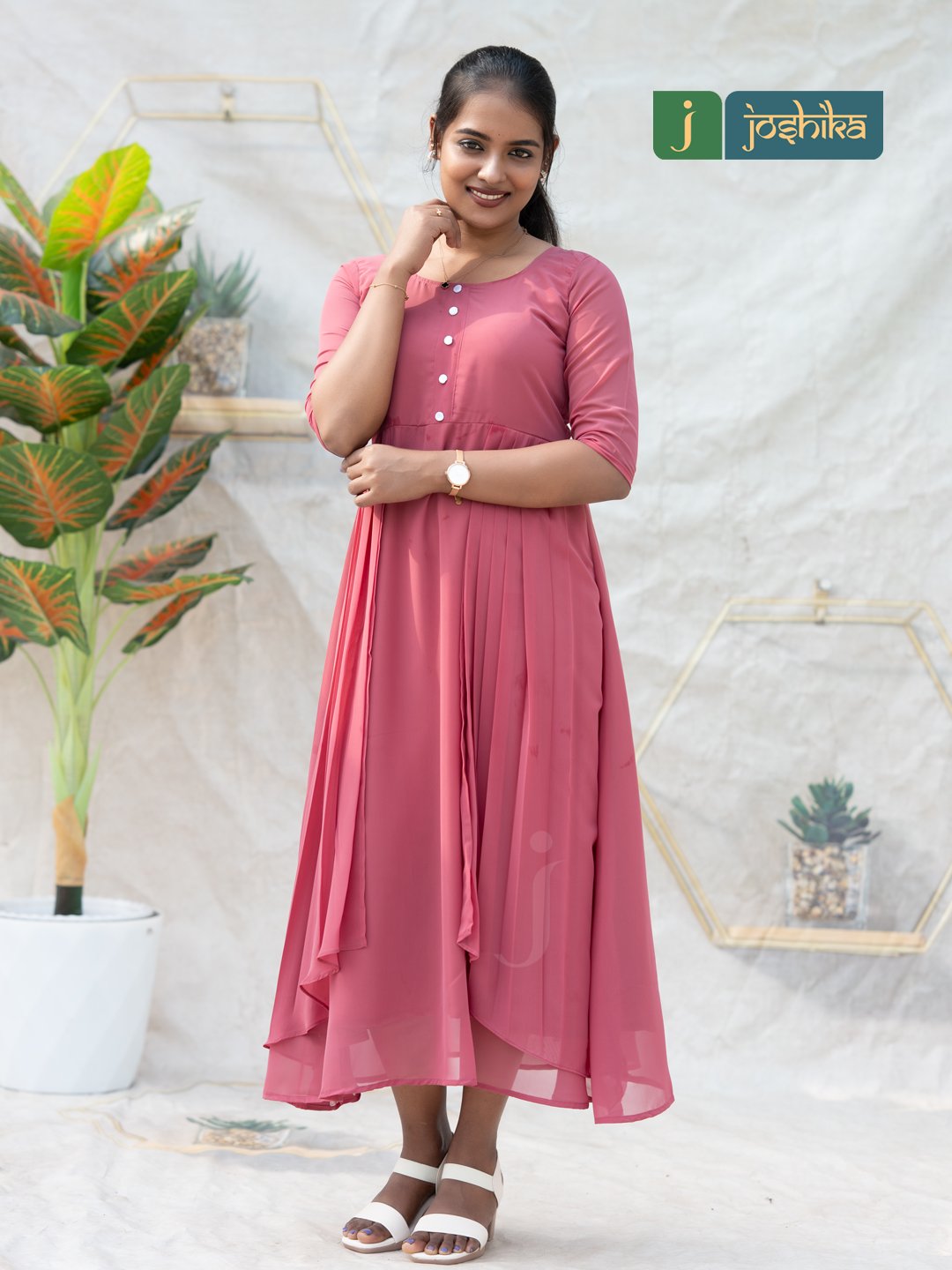 CHIC A-LINE KURTA WITH FLOWING PLEATES - Image 4