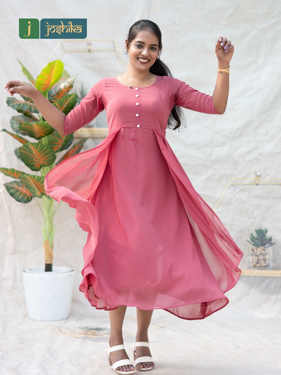 CHIC A-LINE KURTA WITH FLOWING PLEATES - Image 5