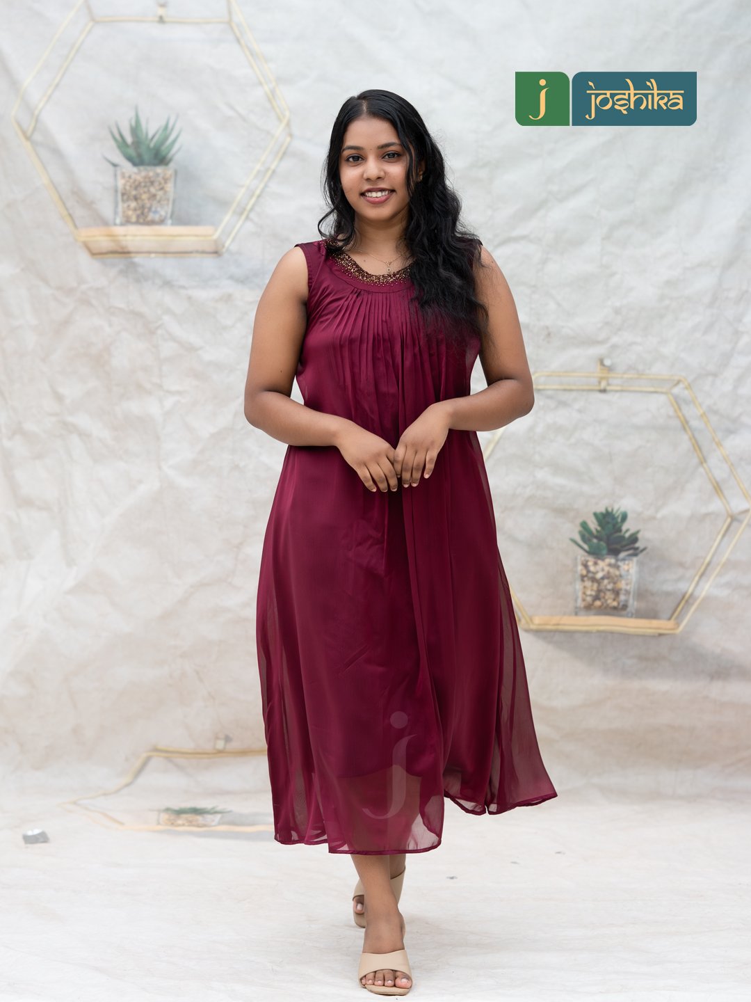 Elegant Maroon Kurta with Handwork Neck - Image 5