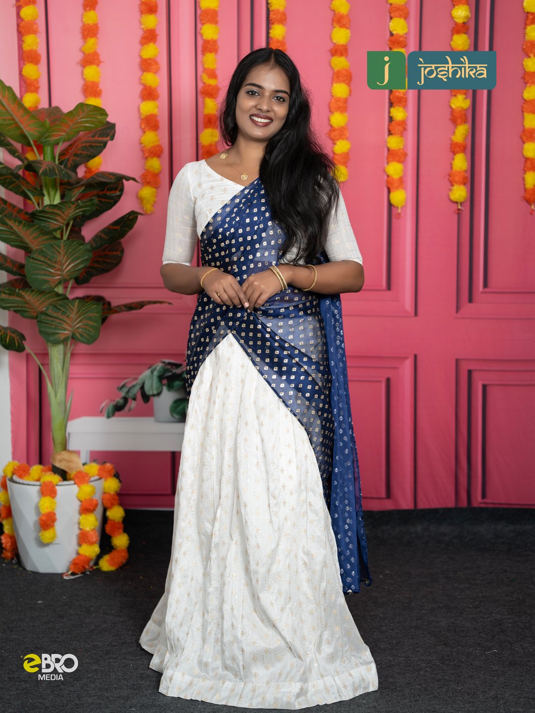 Onam Heritage Ivory & Navy Blue Davani Set