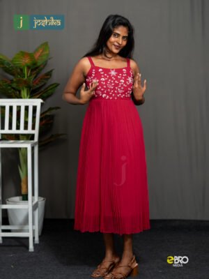 Elegant Rani Pink Georgette Sleeveless Kurta with Premium Handwork Yoke