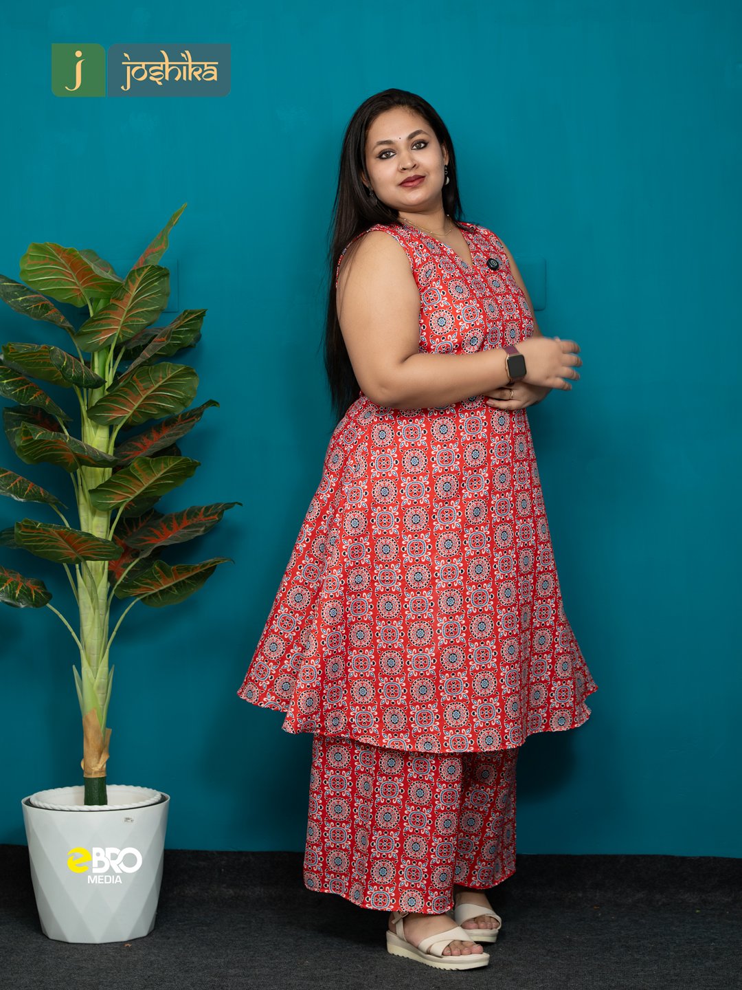 Elegant Printed Cotton Co-Ord Kurta & Palazzo Set for Women - Image 2