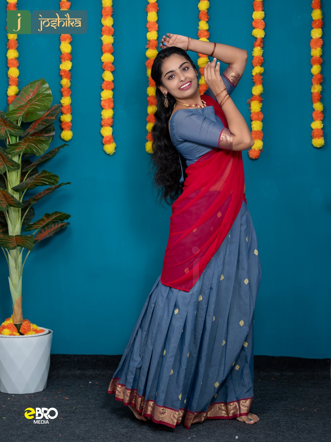 Onam Festive Cotton Dhavani Set - Image 3