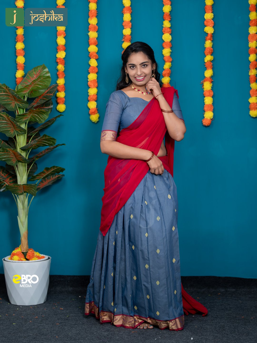 Onam Festive Cotton Dhavani Set - Image 4