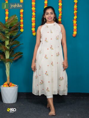 Premium Mull Cotton Floral Embroidered Kurta