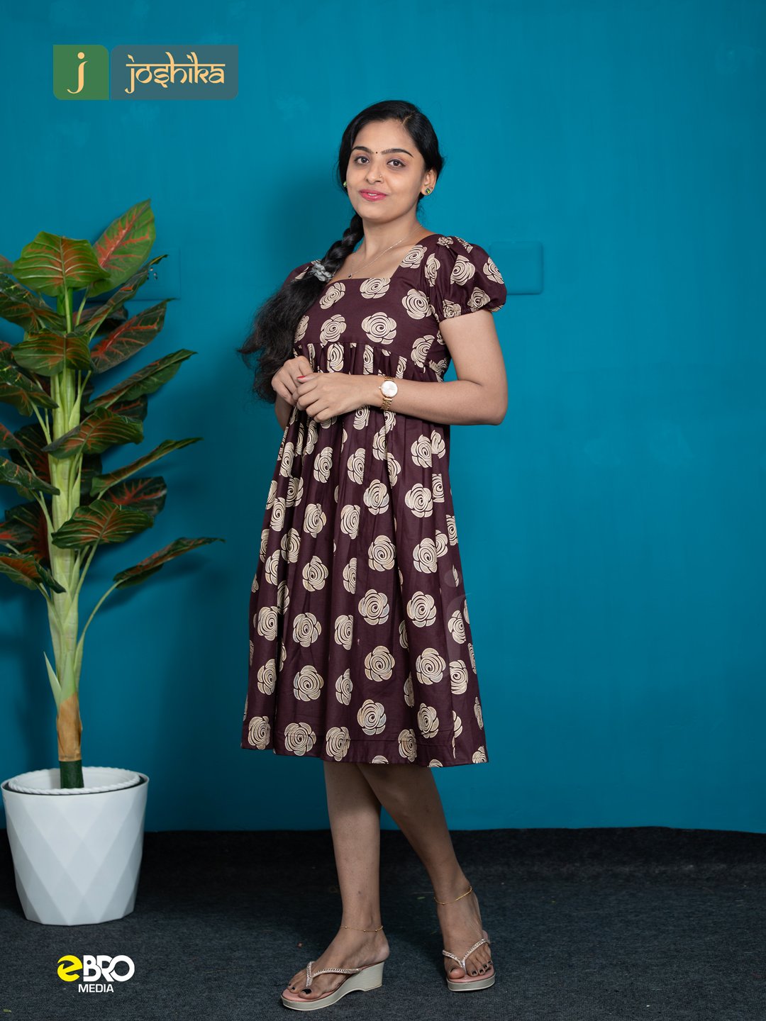 Printed Cotton A-Line Night Dress - Image 2