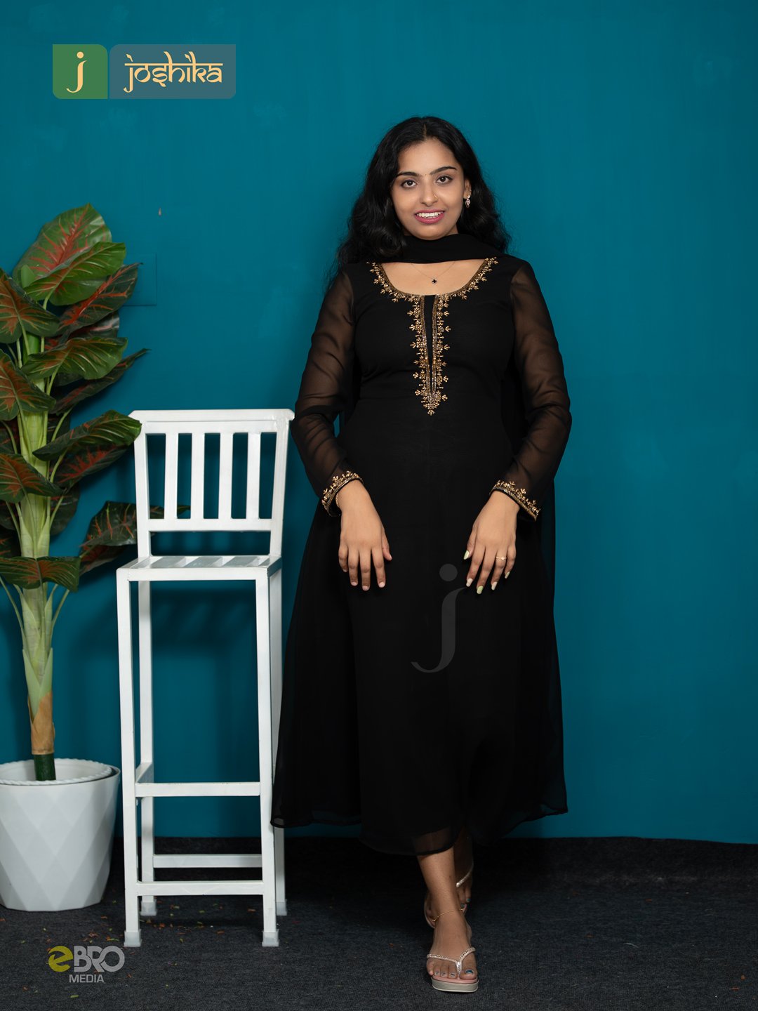 Georgette Kurta with Gold Handwork & Sheer Sleeves - Image 2