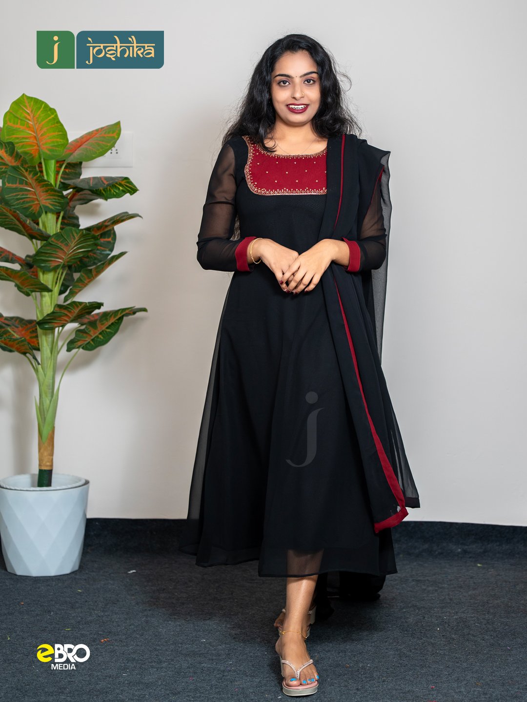 Black & Meroon Embroidered Anarkali Kurti Set with Dupatta - Image 4
